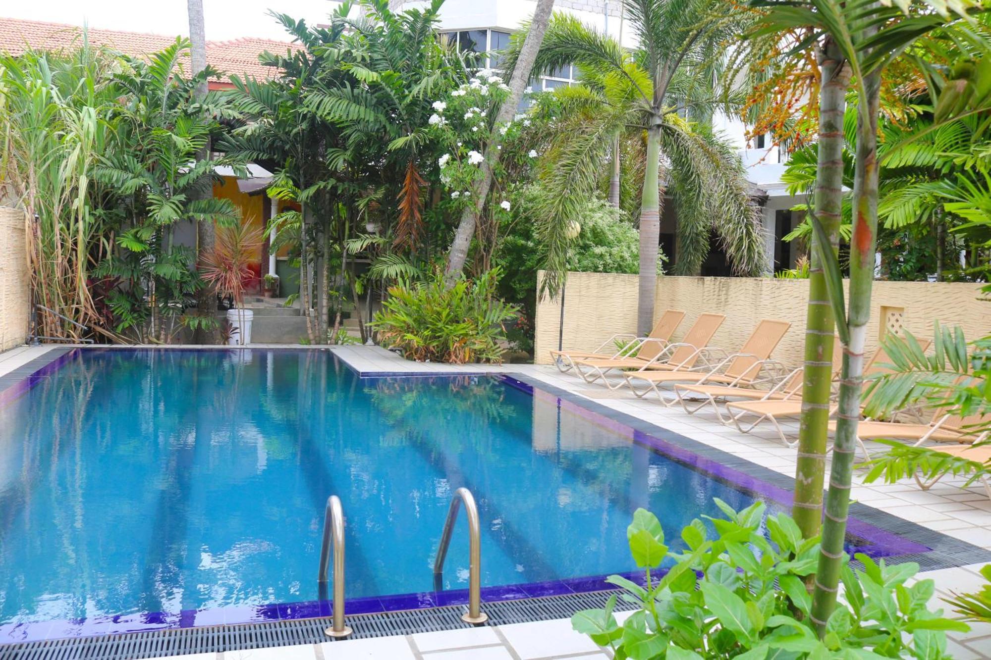 Maple Leaf Hotel Negombo Eksteriør bilde